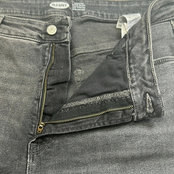 Old Navy Rockstar Super Skinny 360 Stretch Extra High Rise Womens Size 18 NWT - Picture 6 of 10